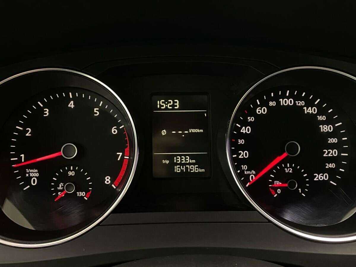 Volkswagen Jetta б/у, 2014, Механическая. Фото: #11