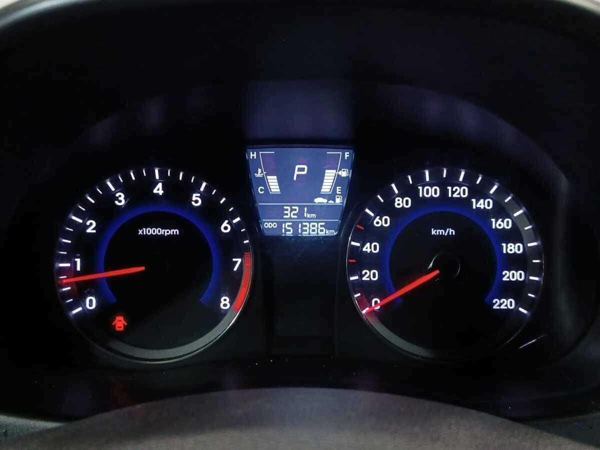 Хендай Солярис б/у, 2012, Автоматическая. Фото: #11