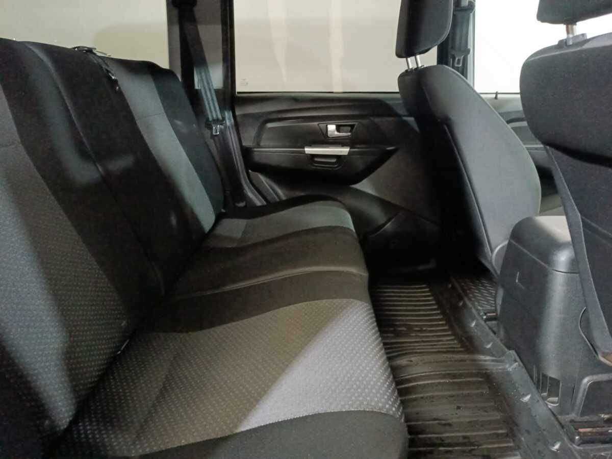 УАЗ Патриот б/у, 2017, Механическая. Фото: #9