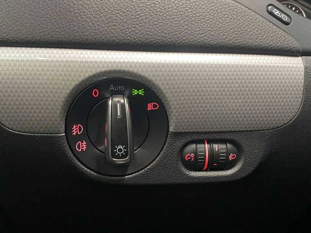 Фольксваген Джетта б/у, 2013, Механическая. Фото: #14