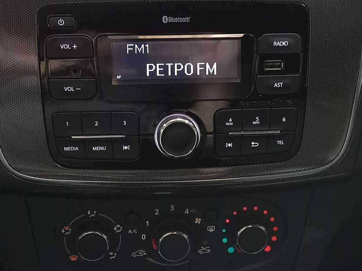 Renault Sandero б/у, 2021, Вариатор. Фото: #12