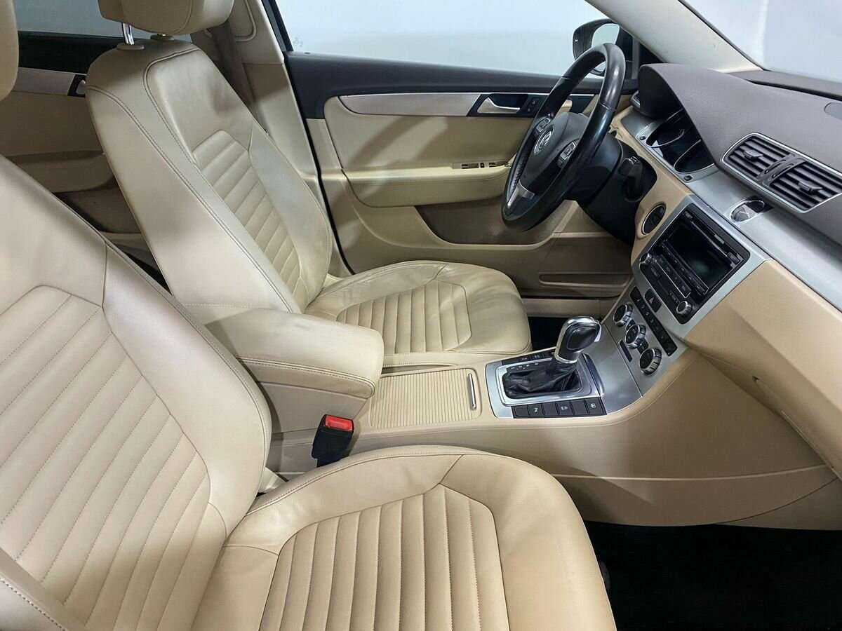 Volkswagen Passat б/у, 2012, Роботизированная. Фото: #11