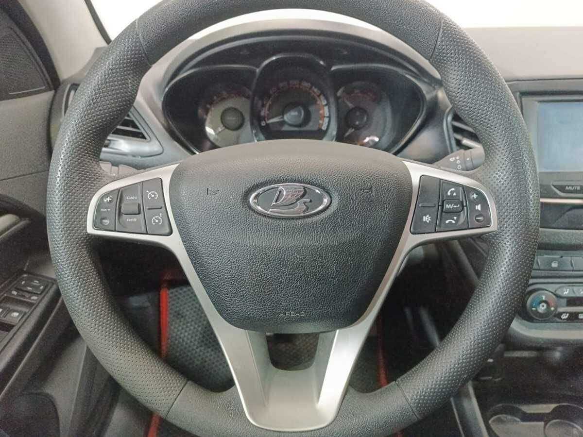 Lada (ВАЗ) Vesta б/у, 2019, Механическая. Фото: #11