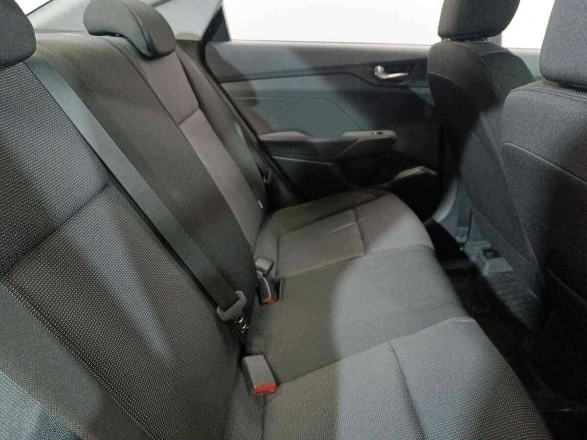 Hyundai Accent б/у, 2023, Автоматическая. Фото: #10