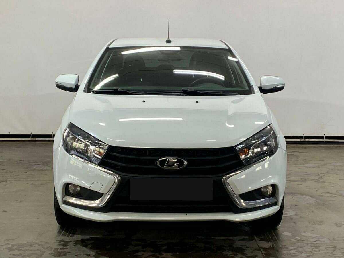 Lada (ВАЗ) Vesta б/у, 2021, Механическая. Фото: #1