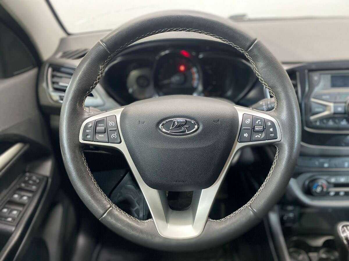 Lada (ВАЗ) Vesta б/у, 2021, Механическая. Фото: #11