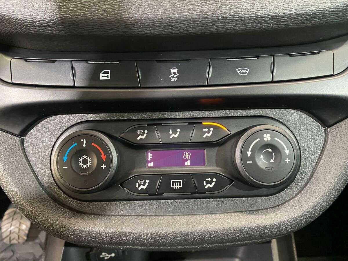 Lada (ВАЗ) Vesta б/у, 2021, Механическая. Фото: #14