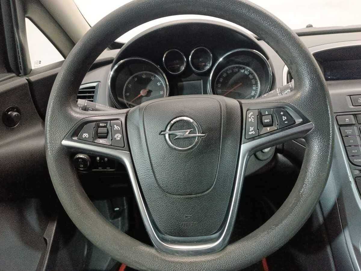 Opel Astra б/у, 2012, Механическая. Фото: #11