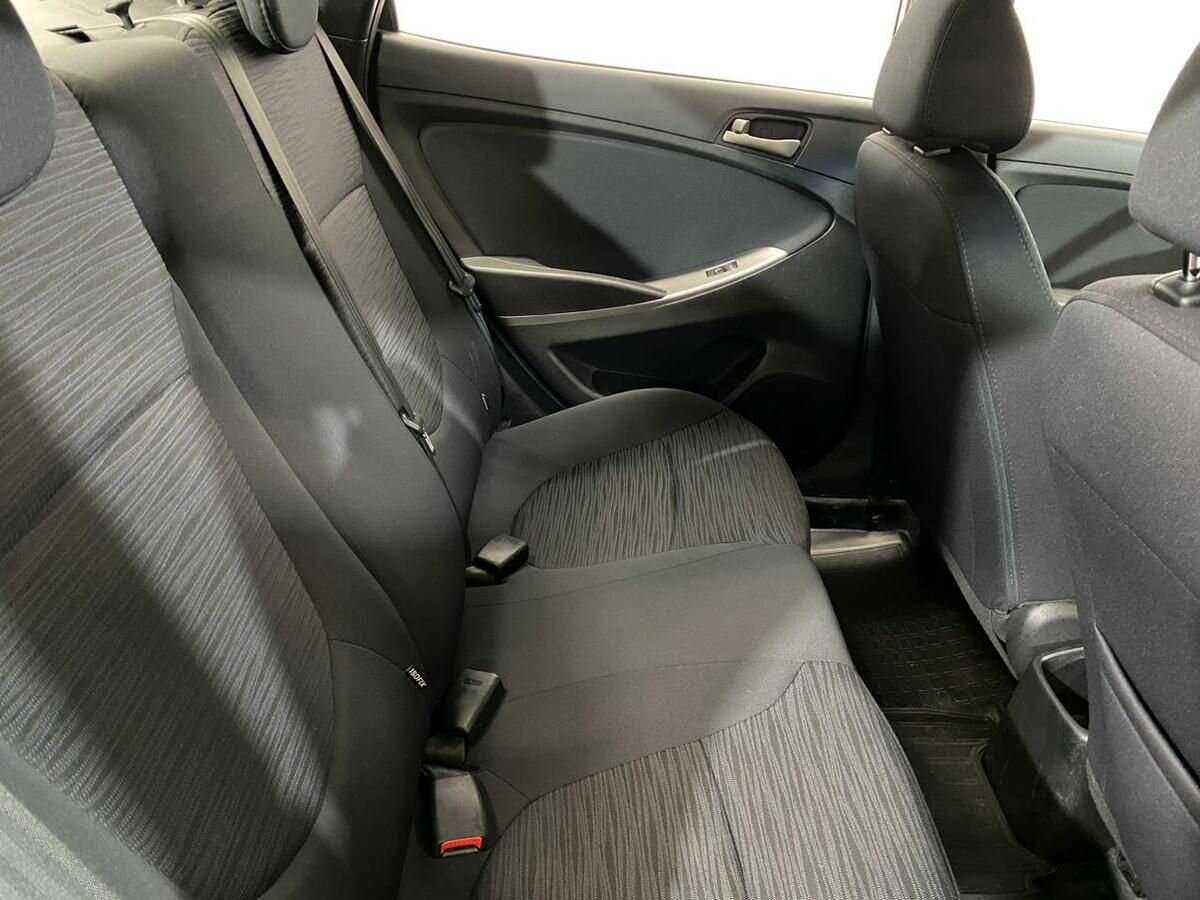 Hyundai Solaris б/у, 2015, Автоматическая. Фото: #10