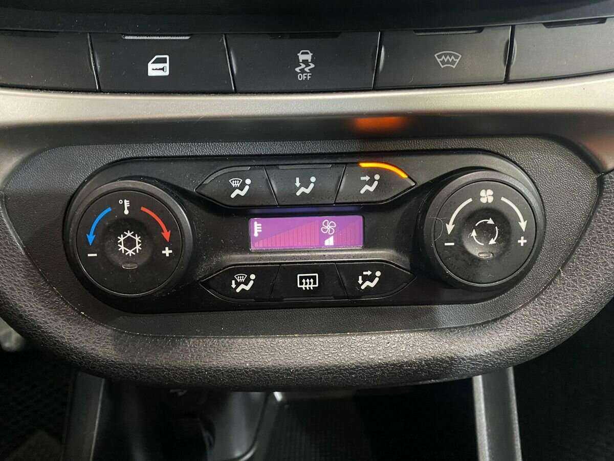 Lada (ВАЗ) Vesta б/у, 2020, Механическая. Фото: #13