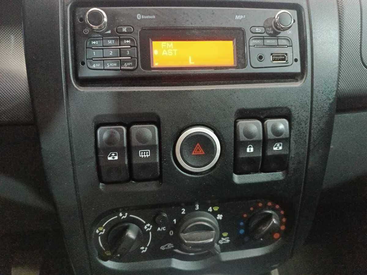 Лада (ВАЗ) Ларгус б/у, 2018, Механическая. Фото: #12