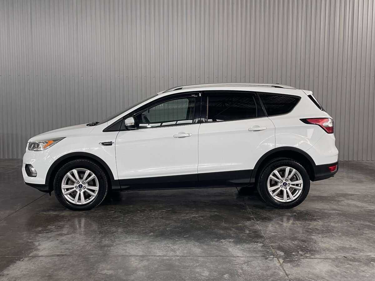 Ford Kuga б/у, 2017, Автоматическая. Фото: #7