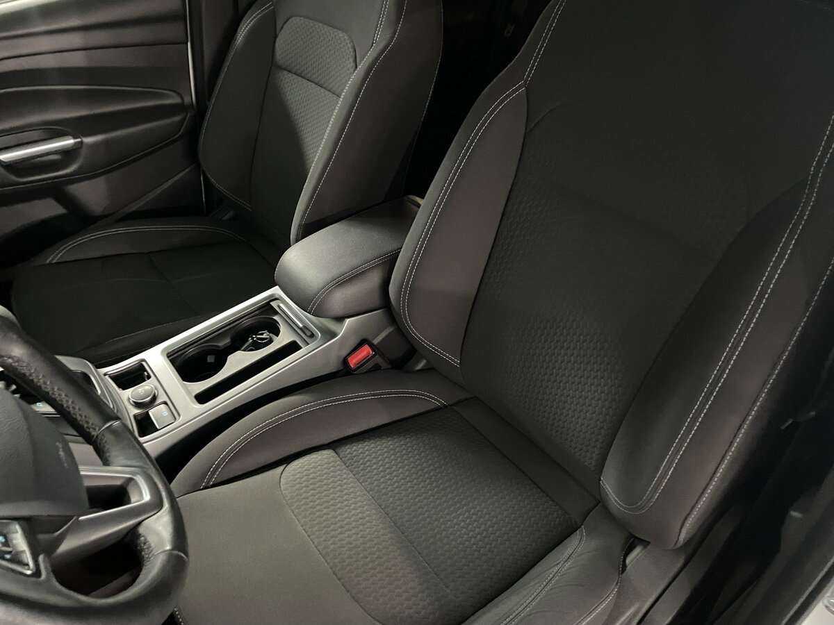 Ford Kuga б/у, 2017, Автоматическая. Фото: #17