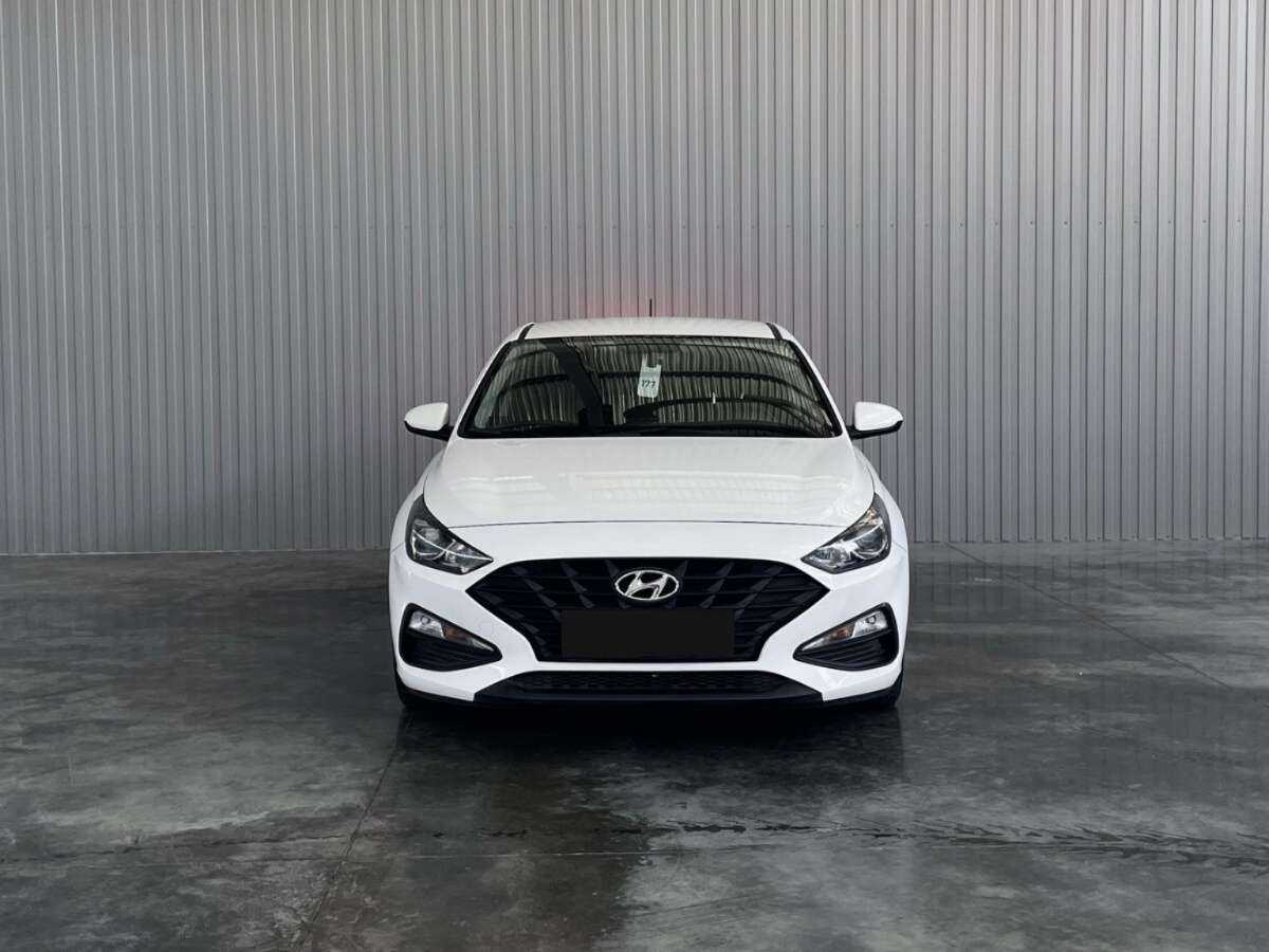 Hyundai i30 б/у, 2022, Автоматическая. Фото: #1