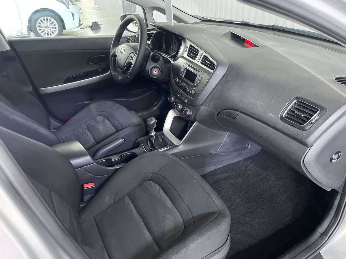 Kia Ceed б/у, 2013, Механическая. Фото: #12