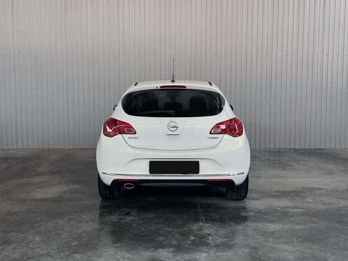 Opel Astra б/у, 2012, Автоматическая. Фото: #5
