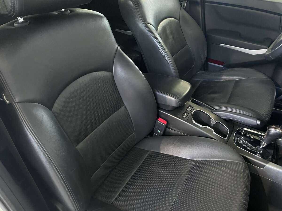 SsangYong Actyon б/у, 2013, Автоматическая. Фото: #17