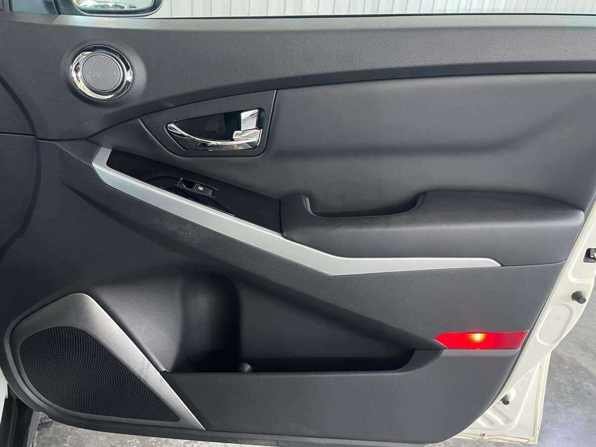 SsangYong Actyon б/у, 2013, Автоматическая. Фото: #24