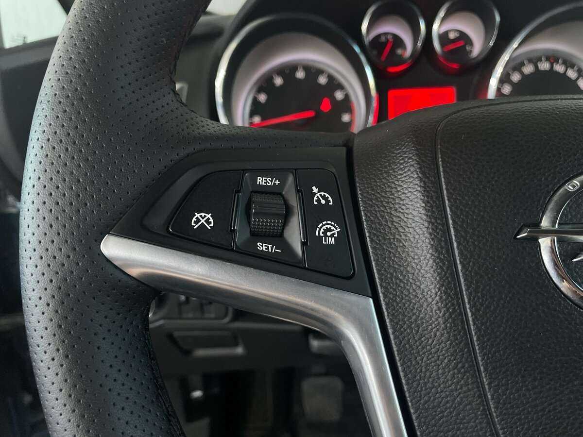 Opel Astra б/у, 2014, Механическая. Фото: #10