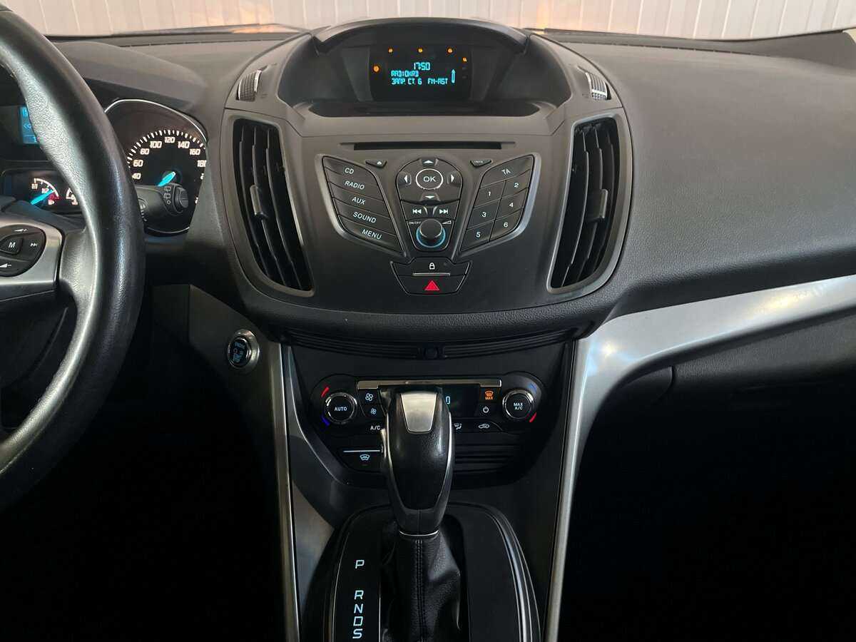 Ford Kuga б/у, 2015, Автоматическая. Фото: #13