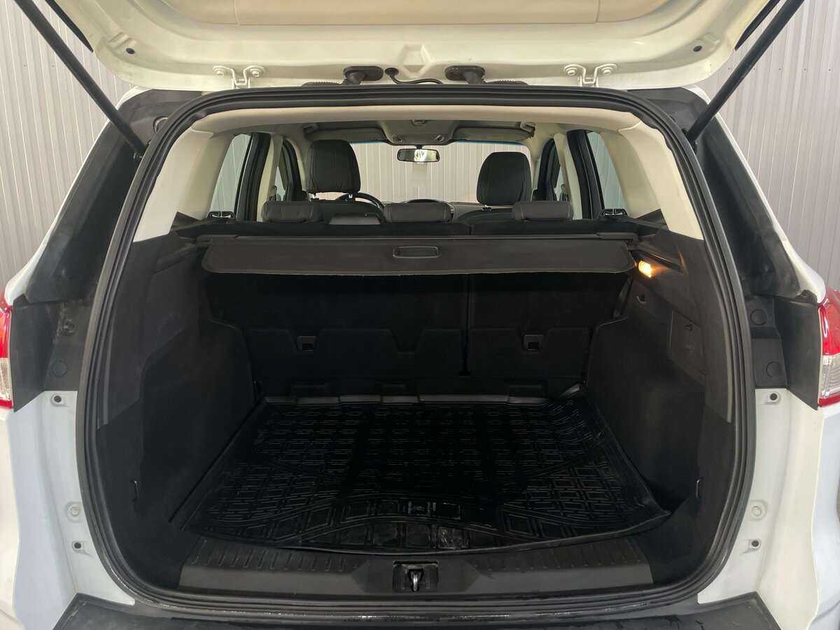 Ford Kuga б/у, 2015, Автоматическая. Фото: #24