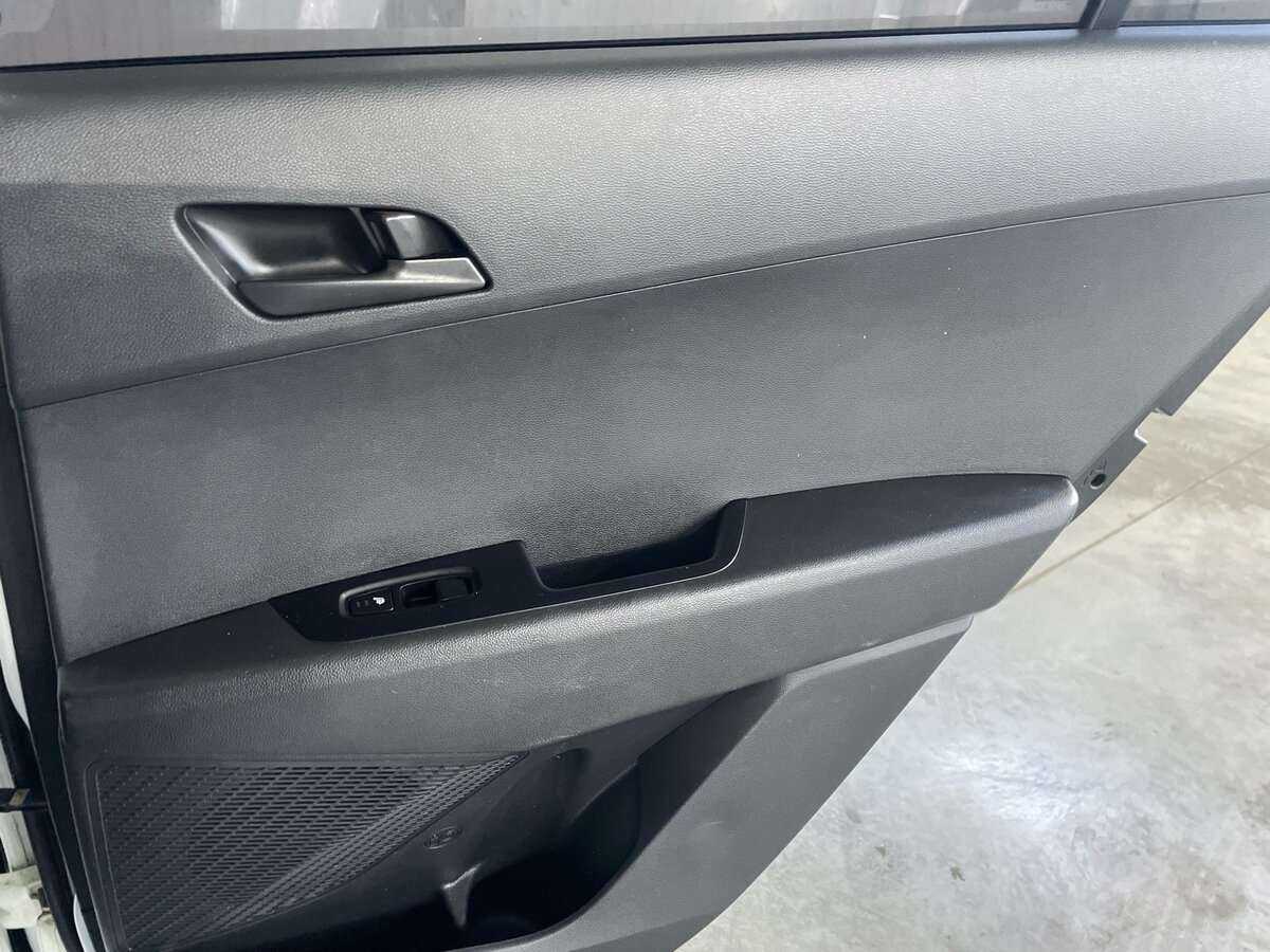 Hyundai Creta б/у, 2016, Механическая. Фото: #20