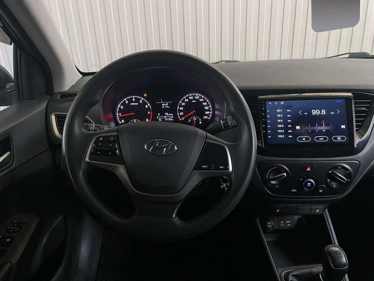 Hyundai Solaris б/у, 2019, Механическая. Фото: #9