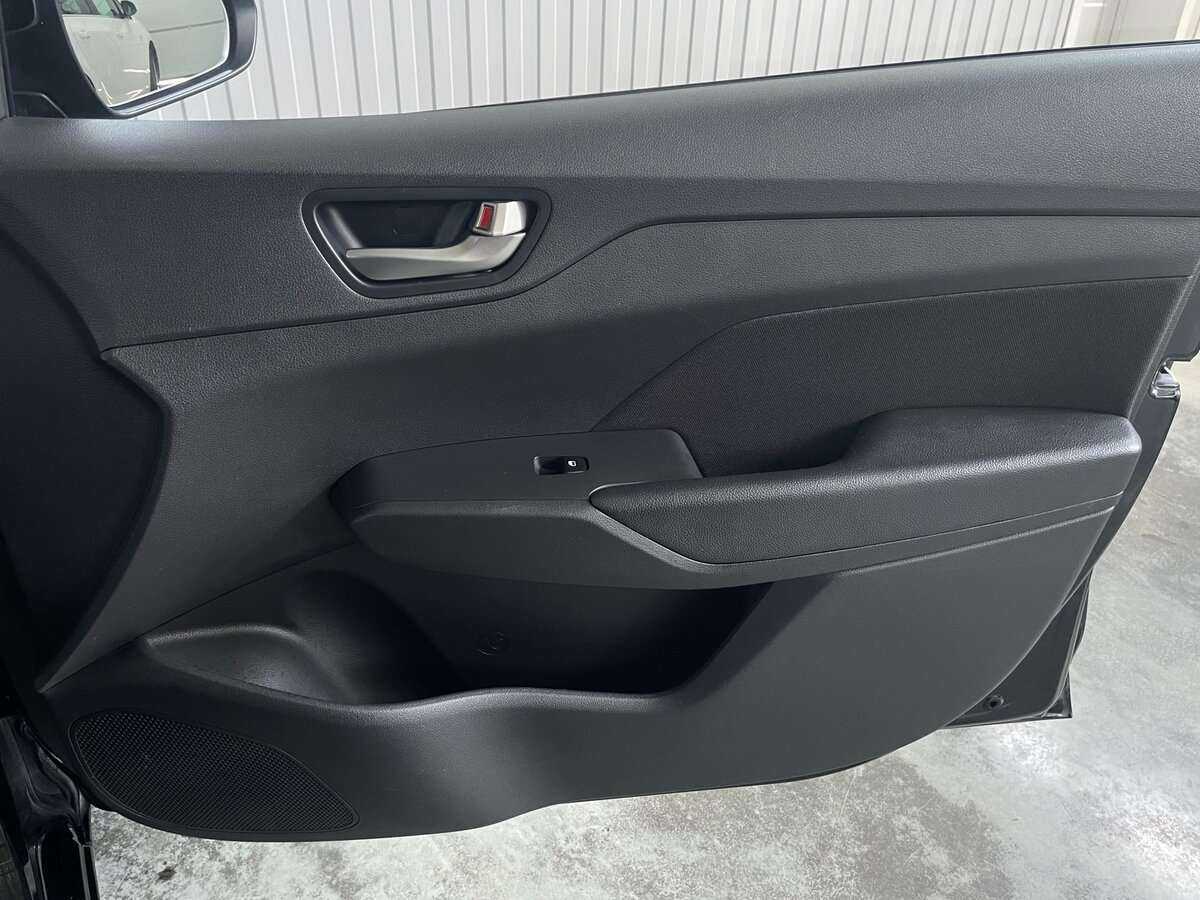 Hyundai Solaris б/у, 2019, Механическая. Фото: #22