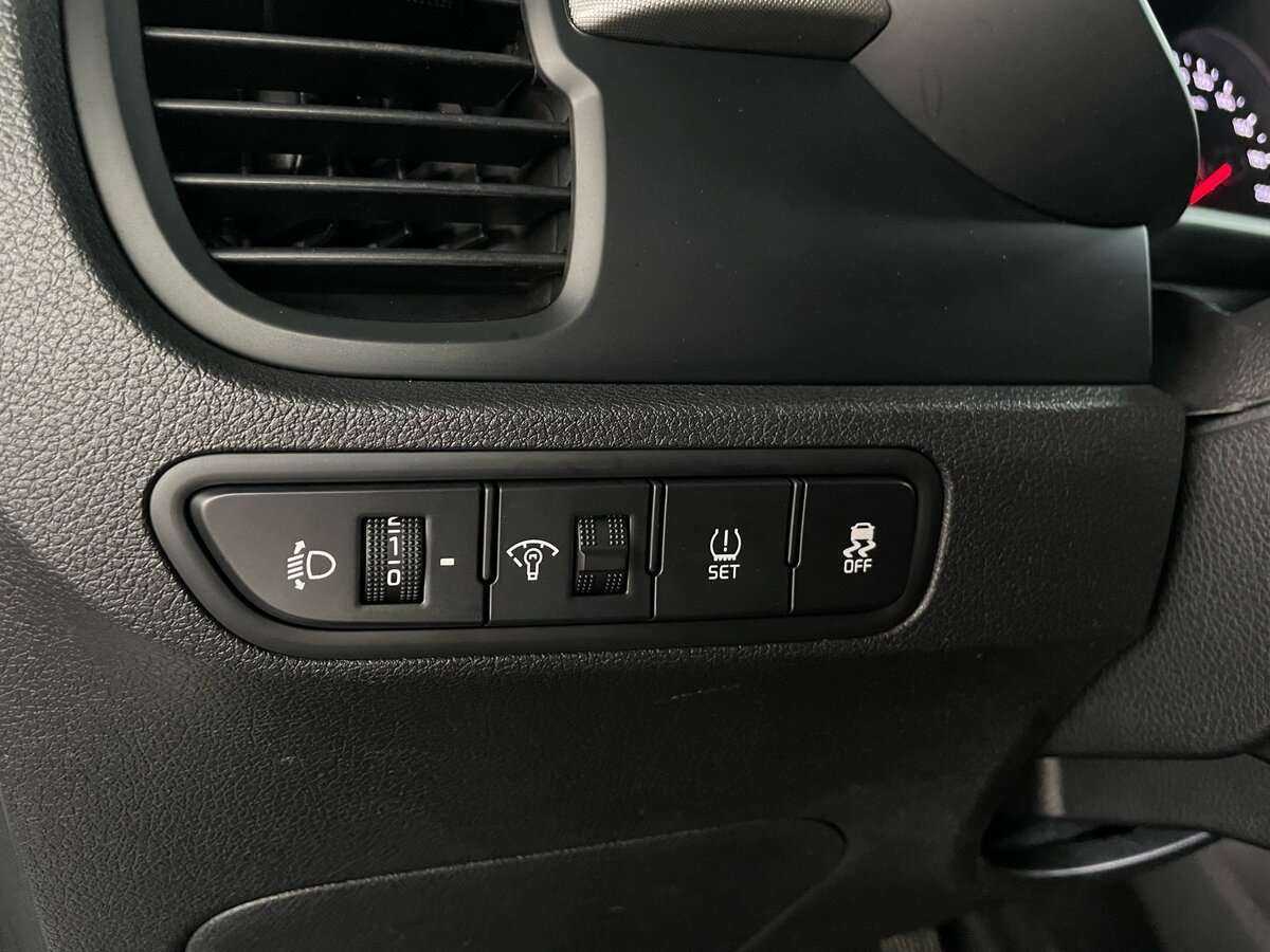 Kia Rio б/у, 2018, Механическая. Фото: #11