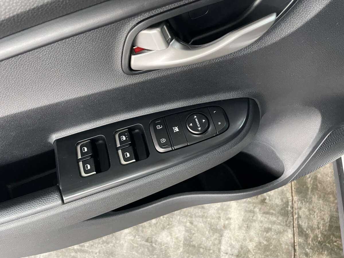 Kia Rio б/у, 2018, Механическая. Фото: #19
