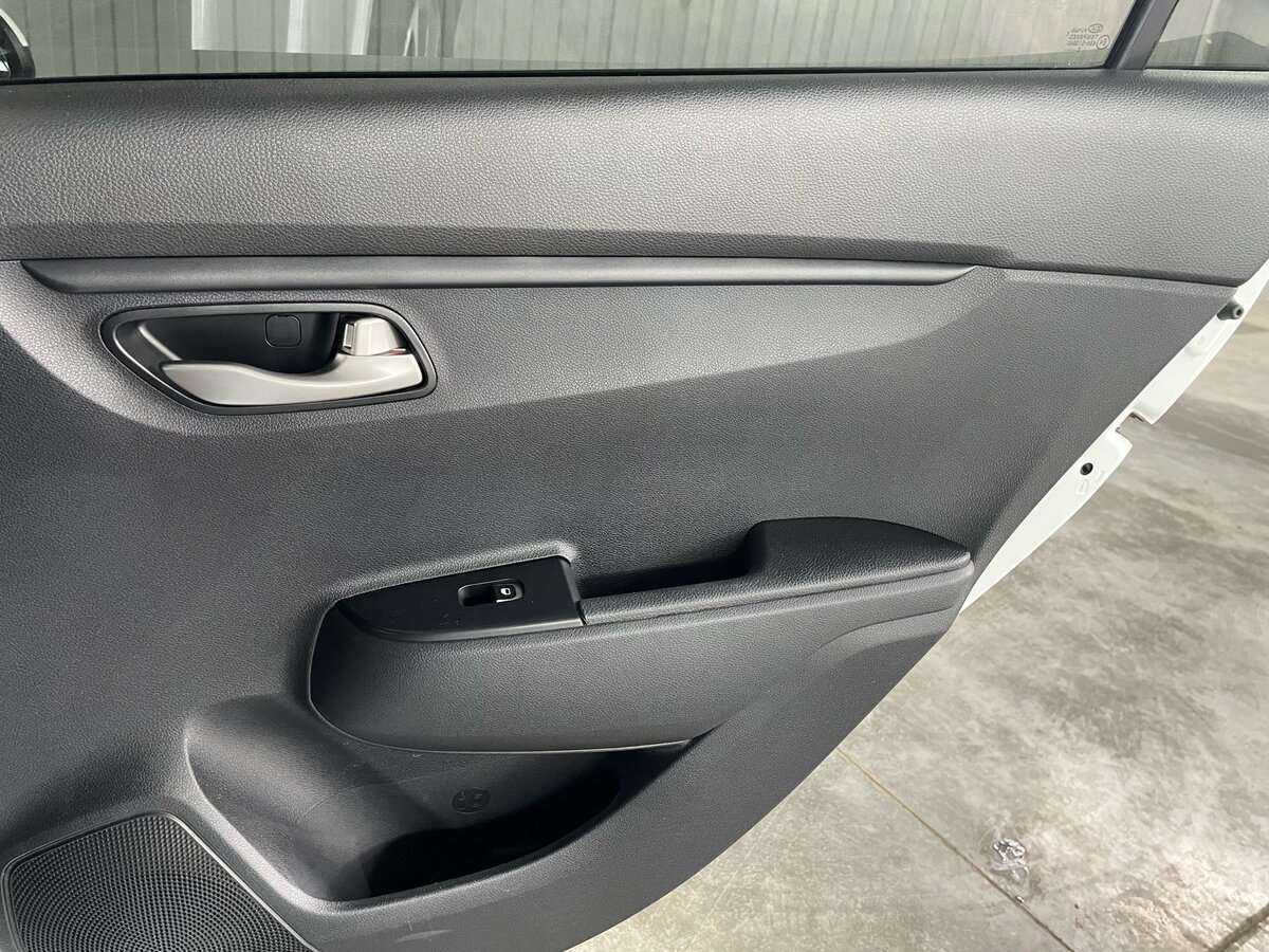 Kia Rio б/у, 2018, Механическая. Фото: #22