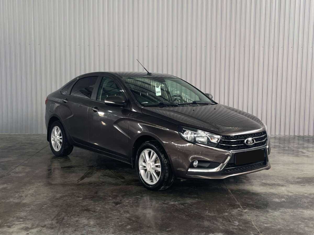 Lada (ВАЗ) Vesta б/у, 2018, Роботизированная. Фото: #2