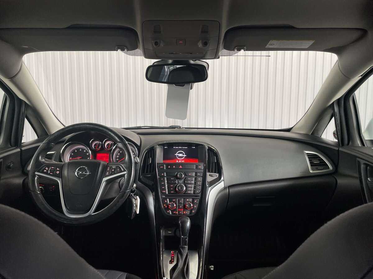 Opel Astra б/у, 2014, Автоматическая. Фото: #8