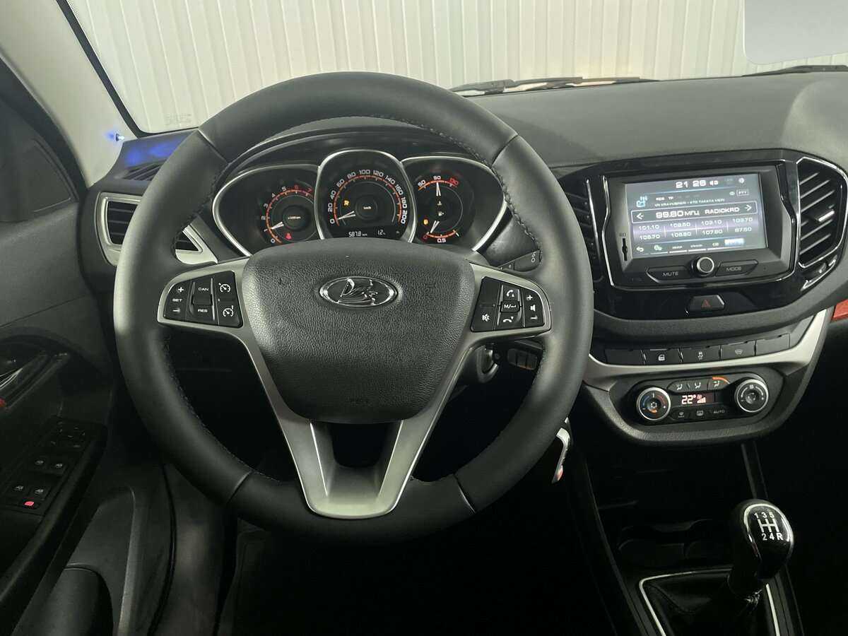 Lada (ВАЗ) Vesta б/у, 2018, Механическая. Фото: #9