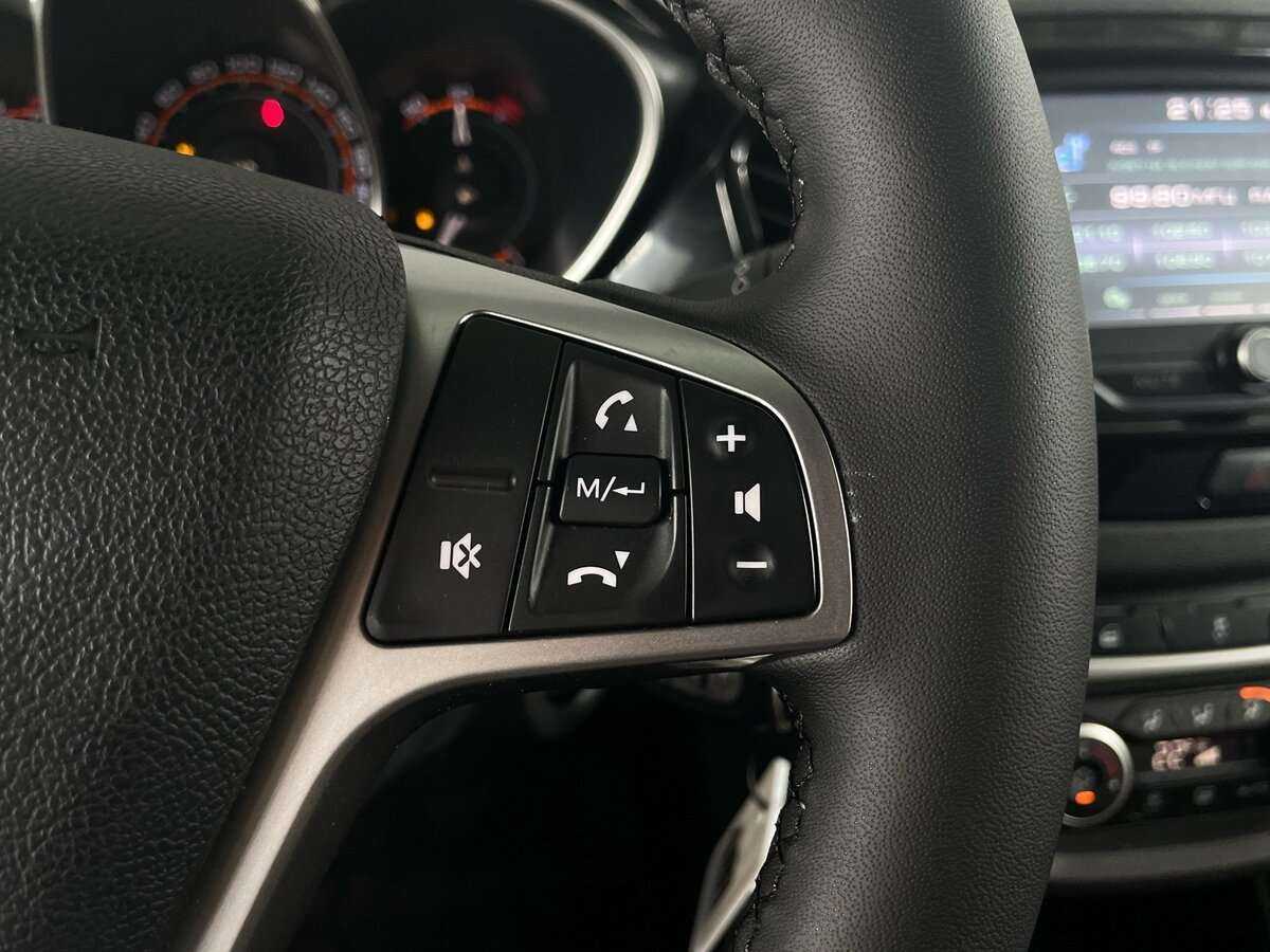 Lada (ВАЗ) Vesta б/у, 2018, Механическая. Фото: #11