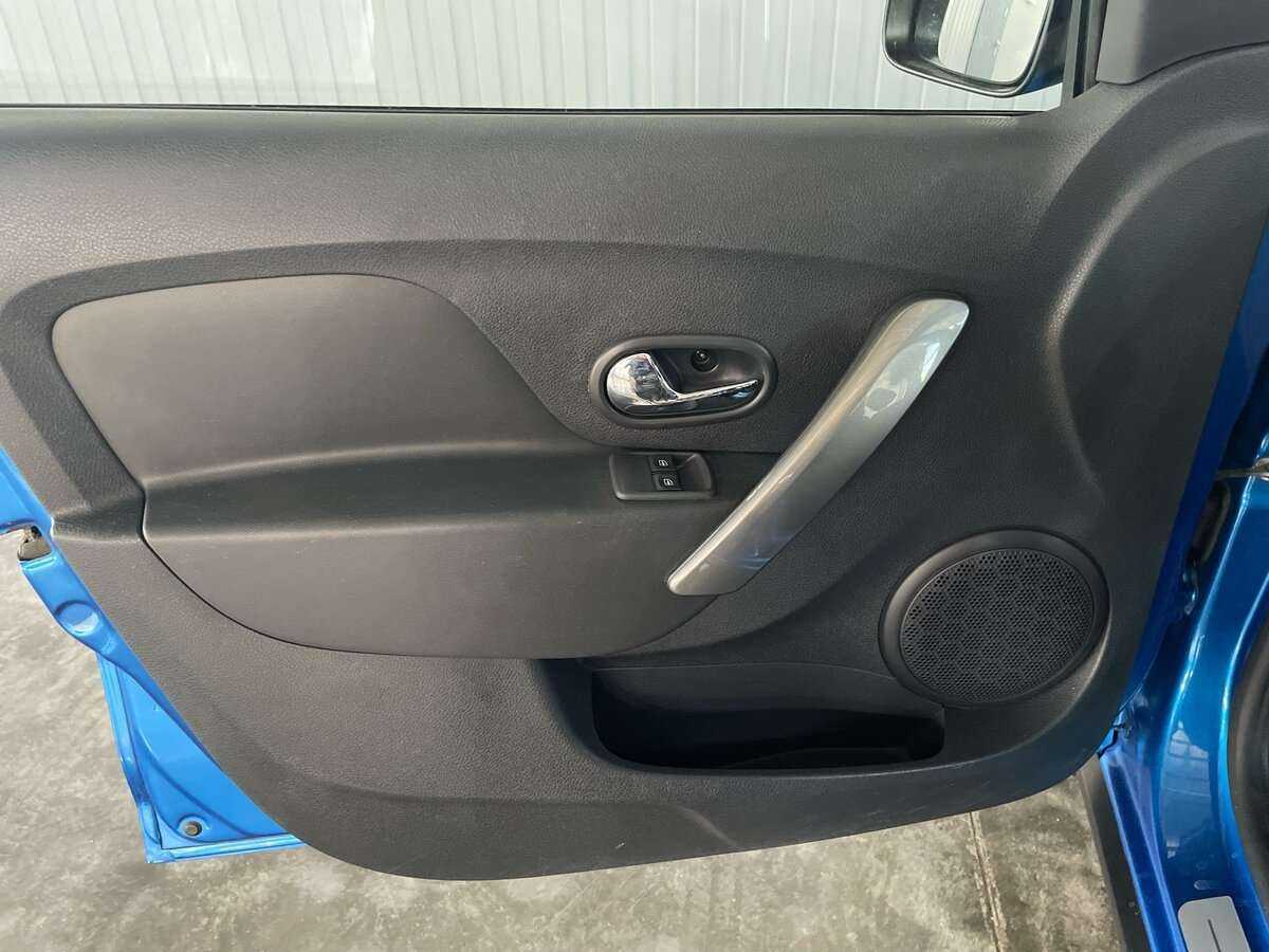 Renault Sandero б/у, 2018, Автоматическая. Фото: #15