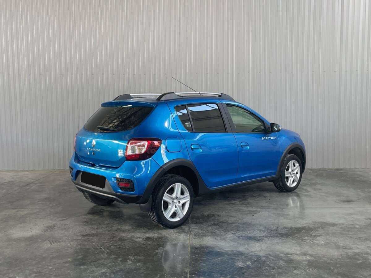 Renault Sandero б/у, 2018, Механическая. Фото: #4