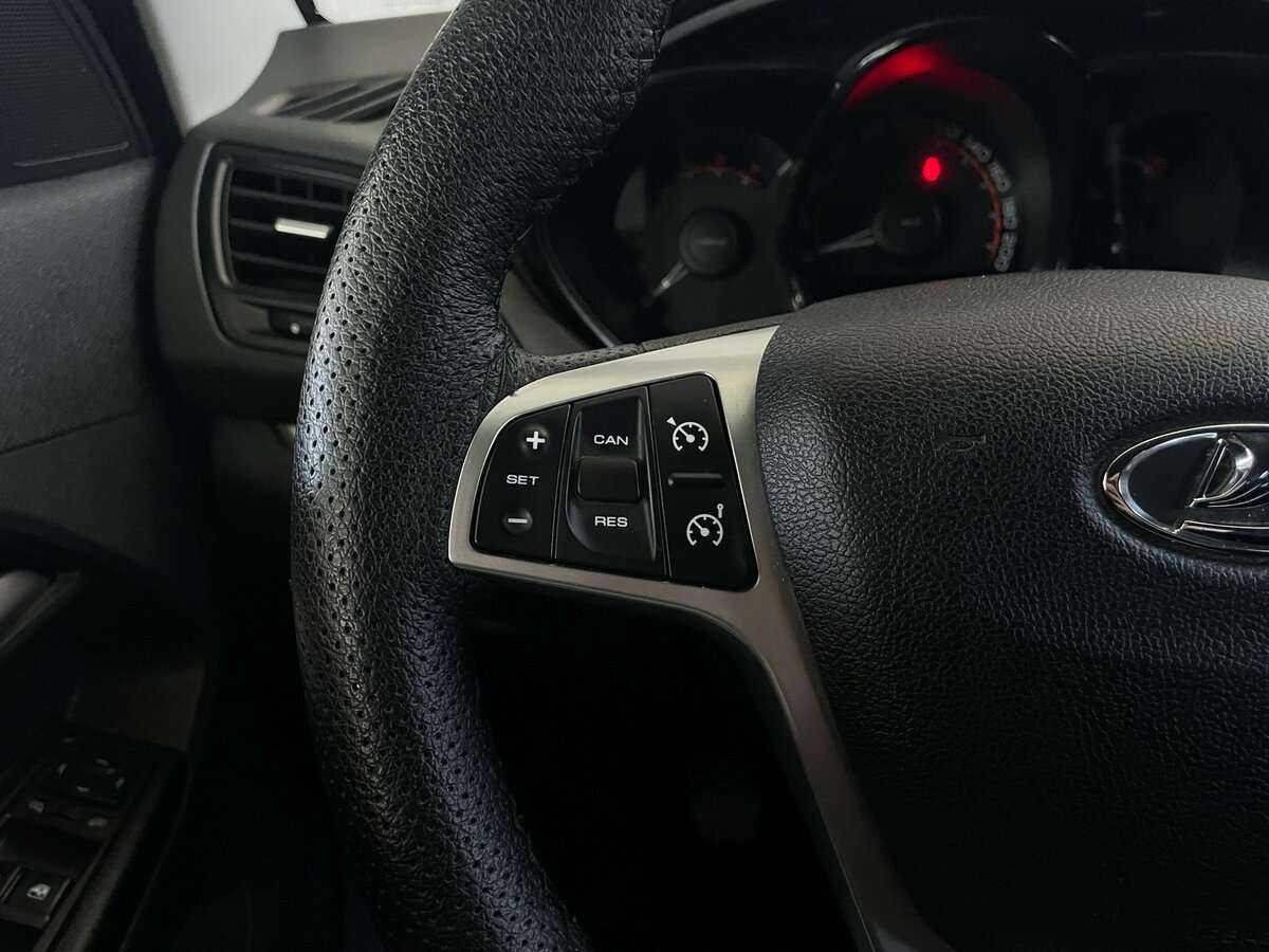 Lada (ВАЗ) Vesta б/у, 2018, Механическая. Фото: #10