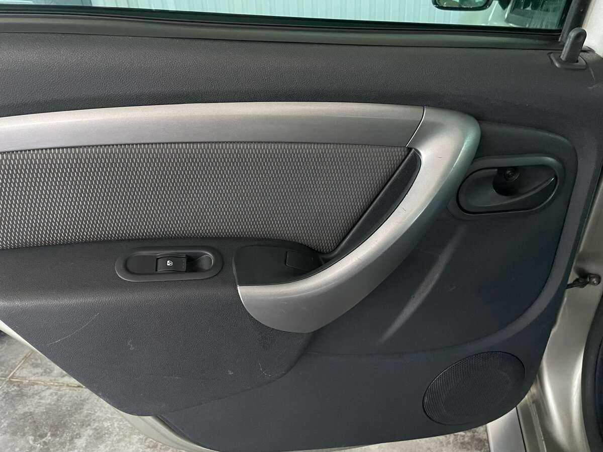 Renault Duster б/у, 2013, Механическая. Фото: #16