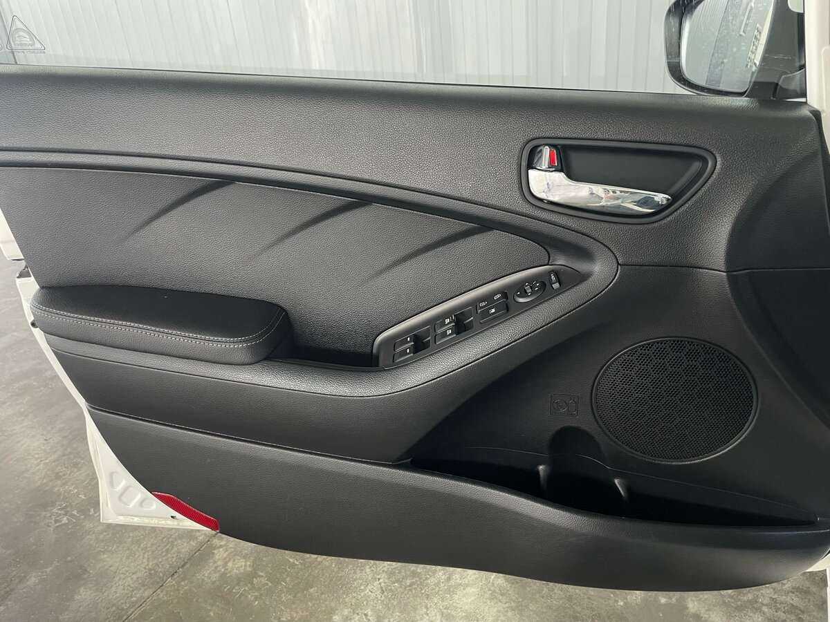 Kia Cerato б/у, 2014, Автоматическая. Фото: #20