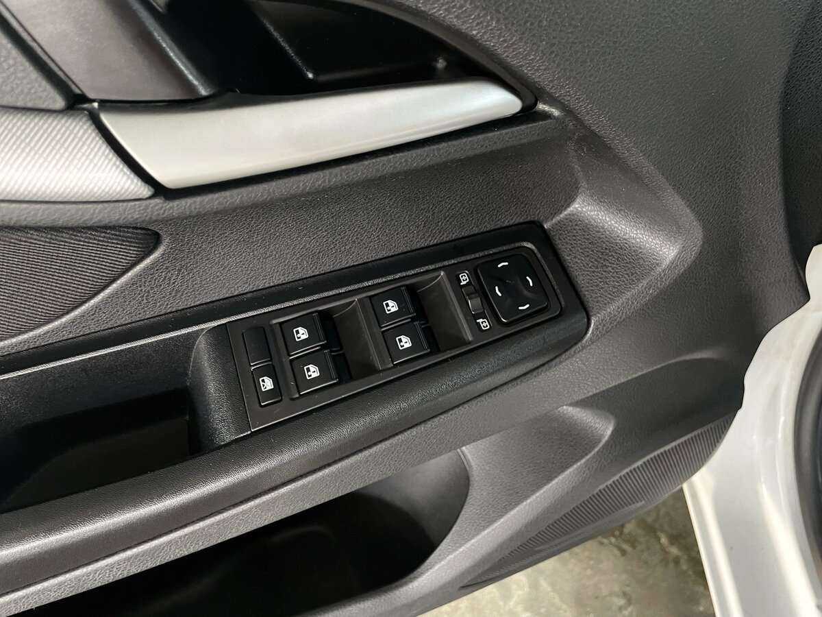 Lada (ВАЗ) Vesta б/у, 2017, Механическая. Фото: #20