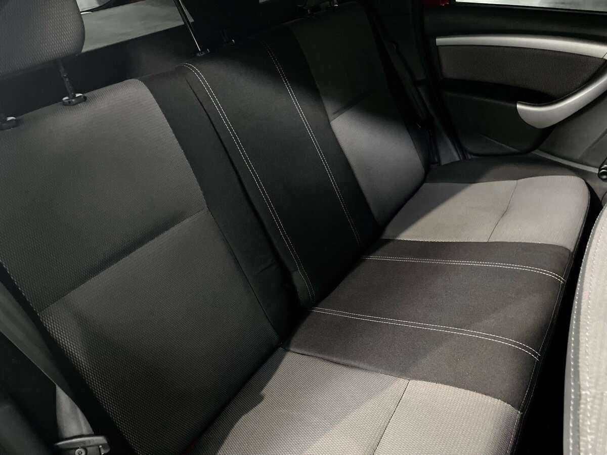 Renault Duster б/у, 2012, Автоматическая. Фото: #15