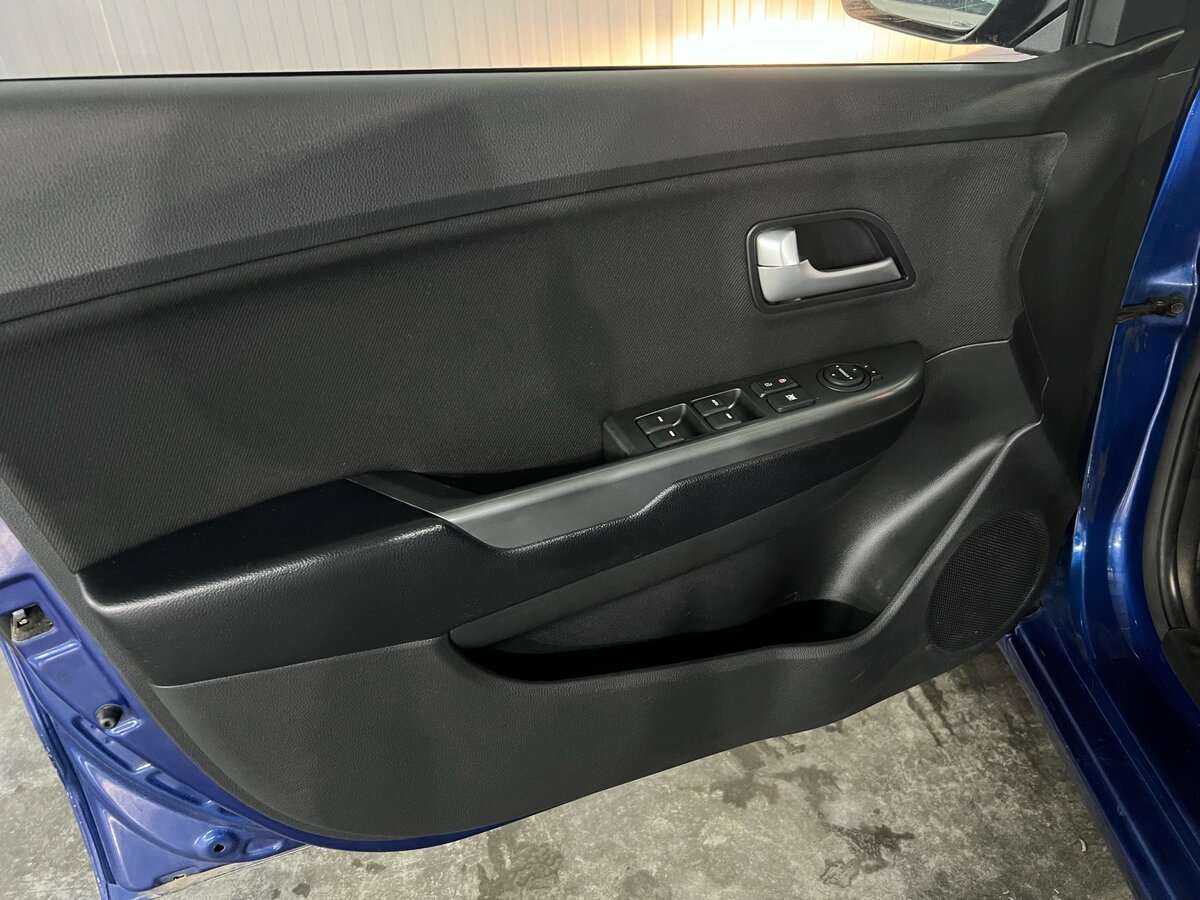 Kia Rio б/у, 2013, Механическая. Фото: #8