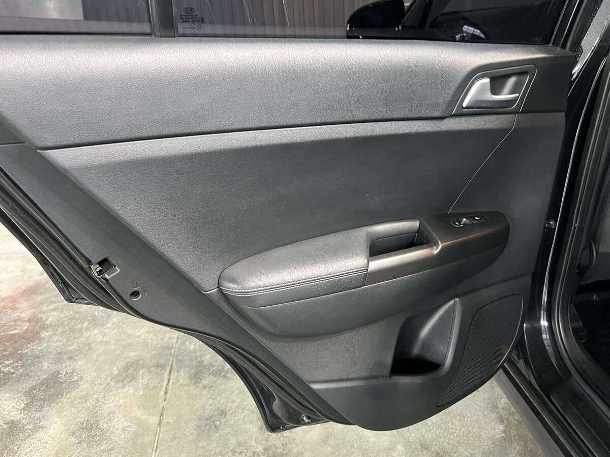 Kia Sportage б/у, 2016, Автоматическая. Фото: #15