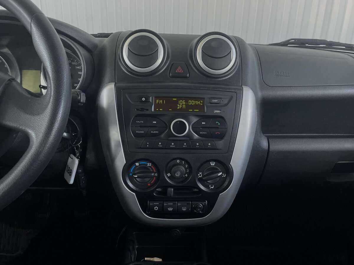 Lada (ВАЗ) Granta б/у, 2016, Механическая. Фото: #10