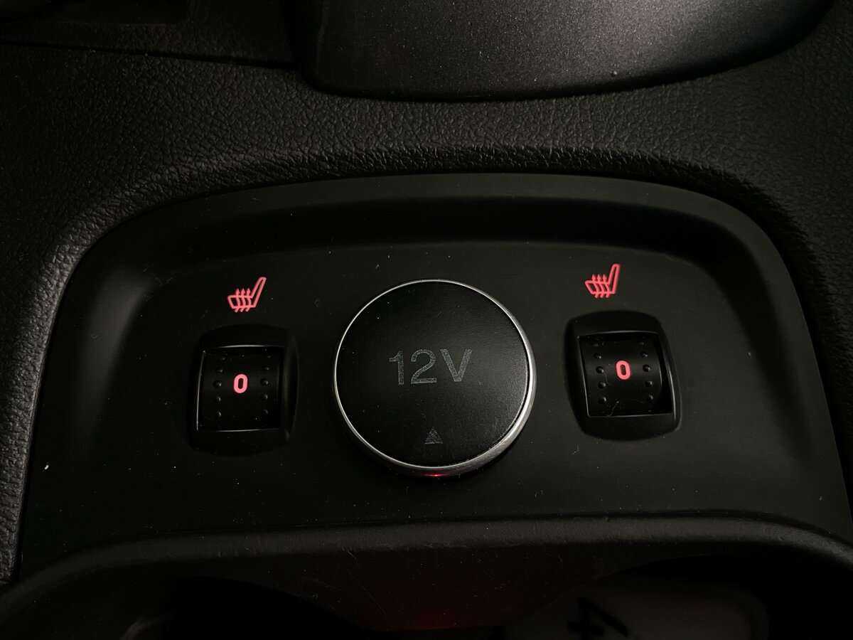 Ford Focus б/у, 2013, Роботизированная. Фото: #16