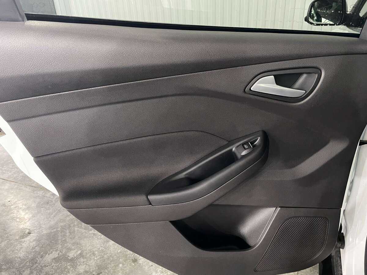 Ford Focus б/у, 2013, Роботизированная. Фото: #18