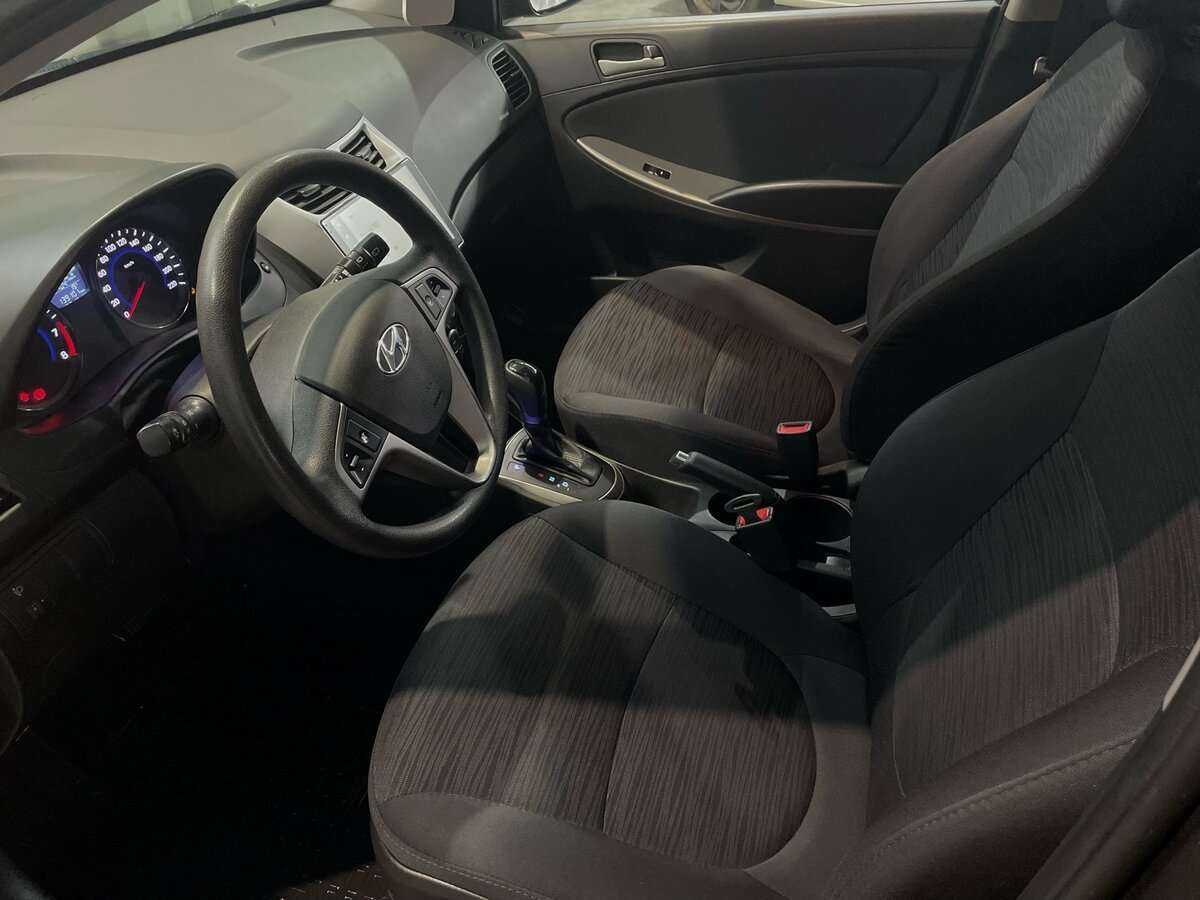 Hyundai Solaris б/у, 2015, Автоматическая. Фото: #10