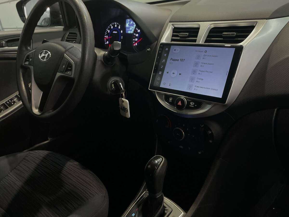 Hyundai Solaris б/у, 2015, Автоматическая. Фото: #15