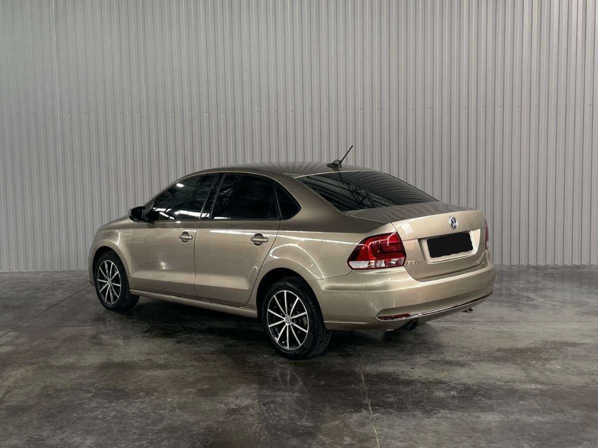 Volkswagen Polo б/у, 2017, Автоматическая. Фото: #6